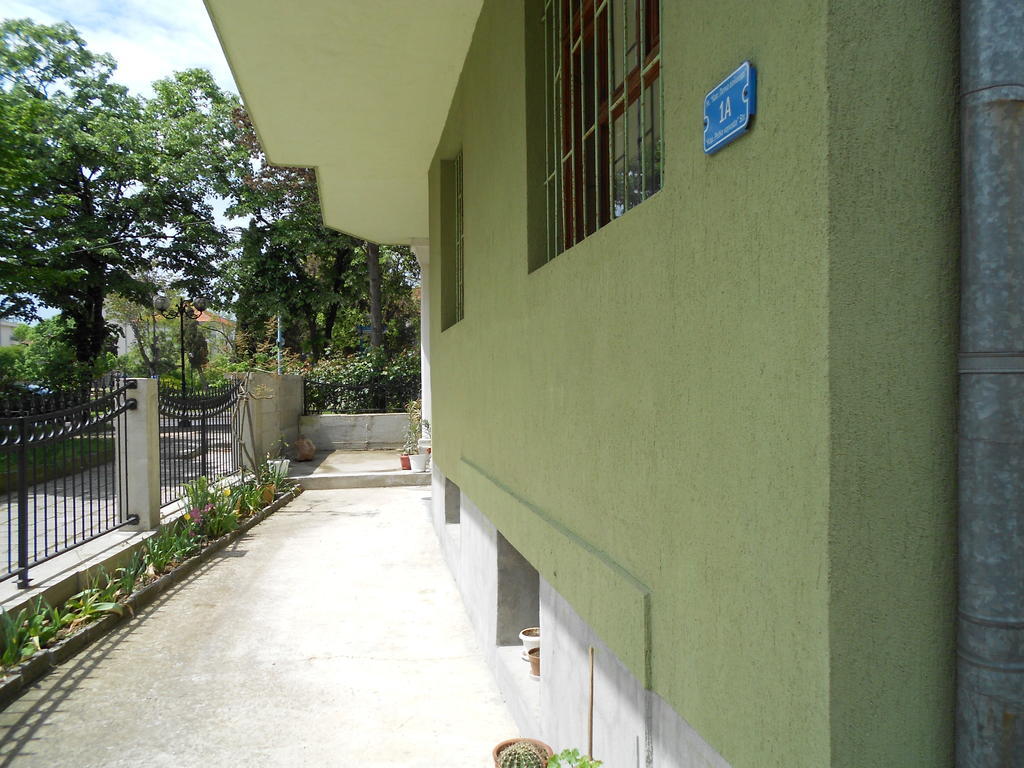 Nelly Guest House ソゾポル エクステリア 写真