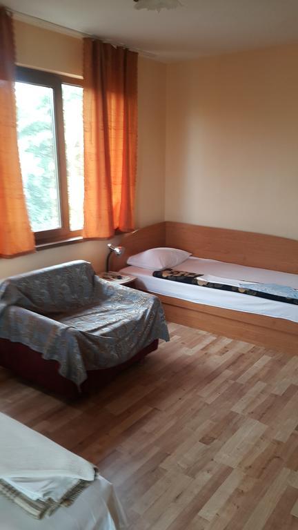 Nelly Guest House ソゾポル エクステリア 写真